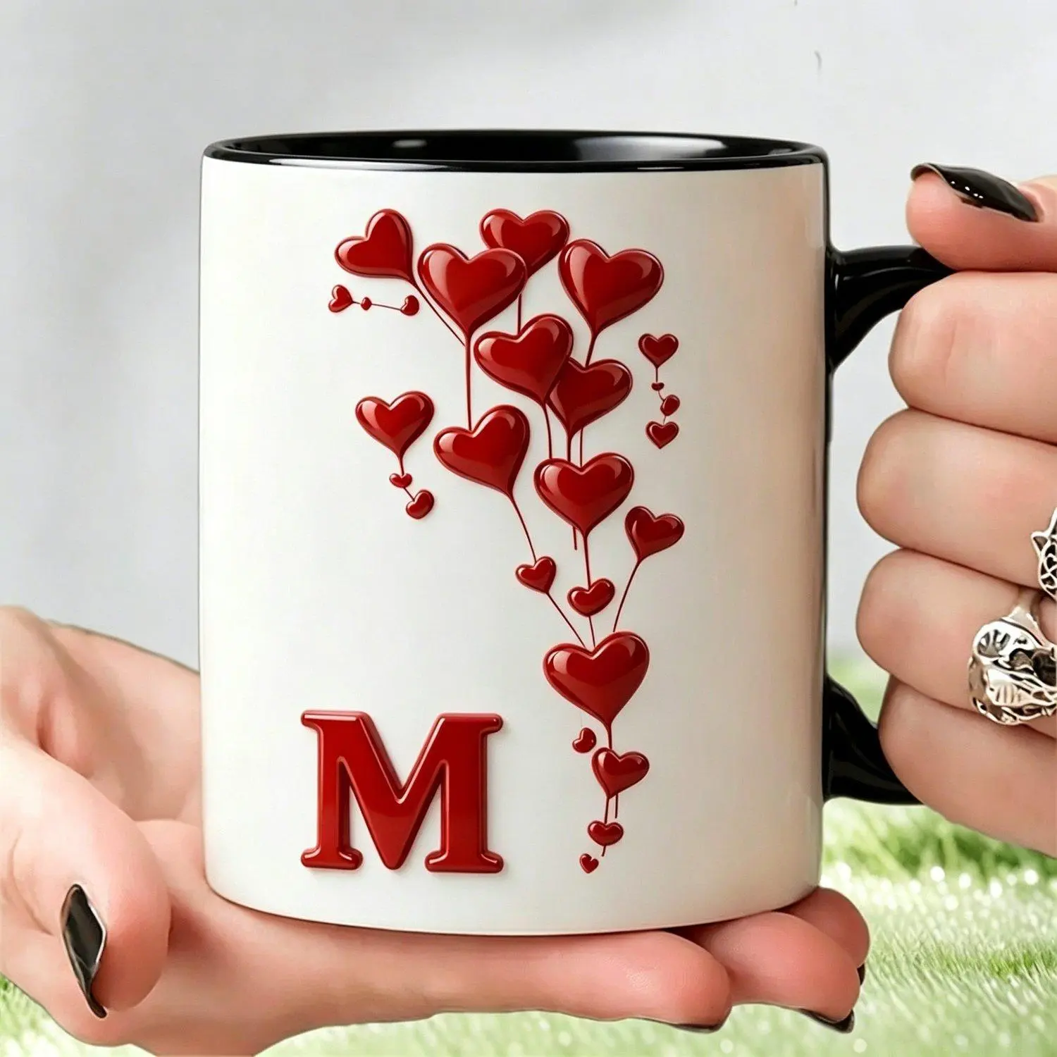 Color Changing A to Z Initial Heart Design Heat Sensitive Ceramic Coffee Mug with Heart Shaped Handle 11 oz 330 ml Romantic Valentine Gift Unique Novelty Drinkware