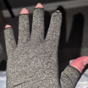 Zexhoor 2 Pairs Arthritis Compression Gloves for Women Men Fingerless Design for Typing Pain Relief Carpal Tunnel Support Small Pack lady baggy cardigan perfect holiday party favor thick plush green candlestick easy cut  chain Wooden Free Standing Pumpkin