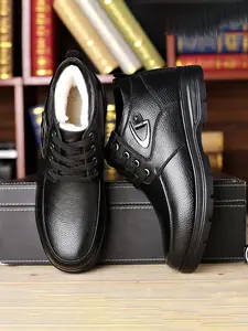 Fashionable Men's Snow Boots, Stylish Winter Footwear, Comfortable and Warm, Perfect for Cold Weather, Trendy Mens Shoes