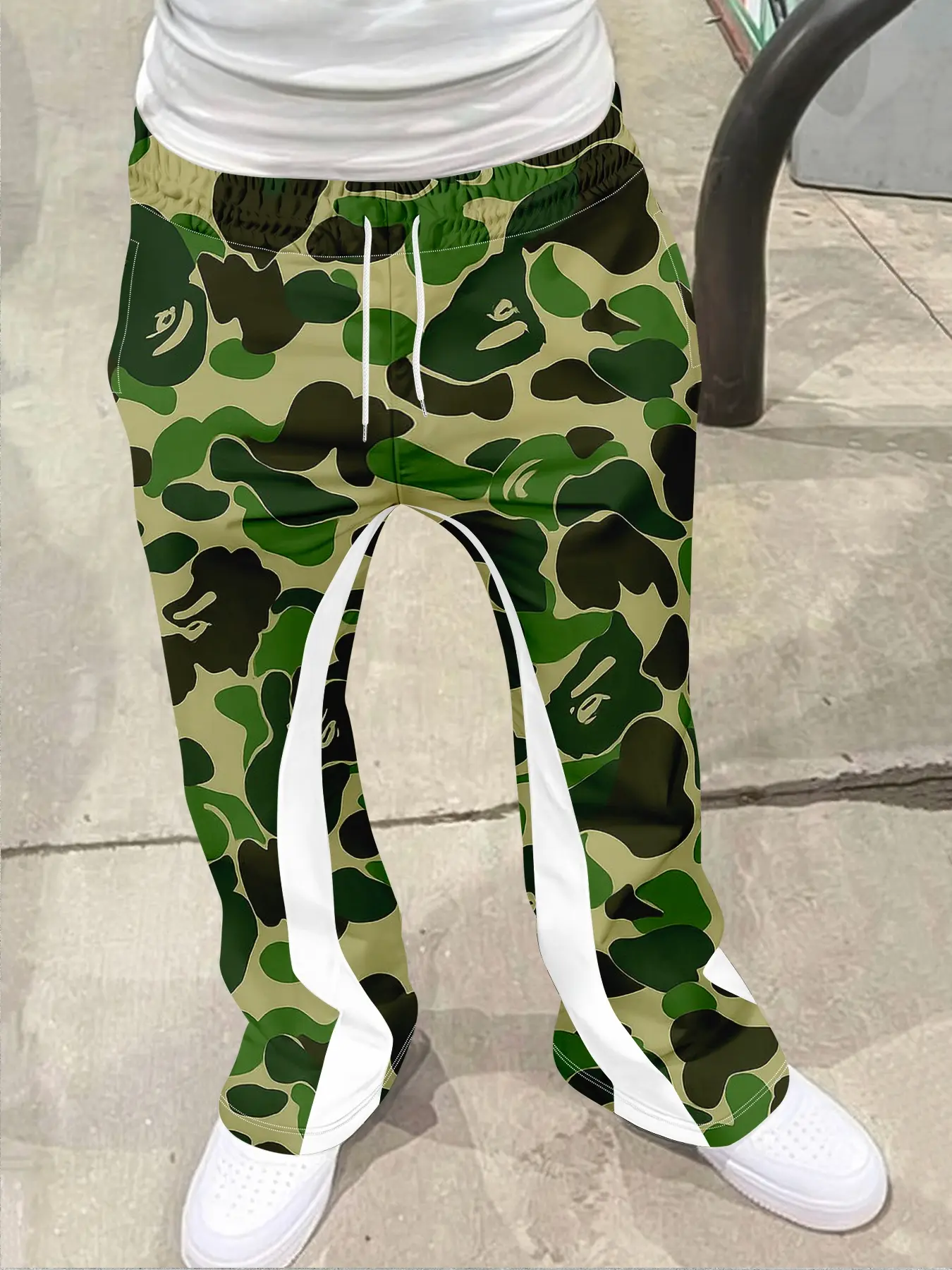 Men's Loose Fit Camouflage Geometric Print Long Pants, Casual Sporty Streetwear, Athleisure Casual Pants, Fitted Hip Hop Vintage Trousers, All Seasons Fashion, Casual Comfy Trouser, Casual Jogging Pants, Casual Wear Bottoms