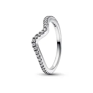 Pandora Sparkling Wave Ring