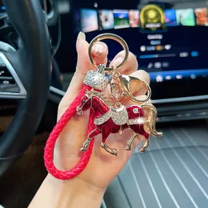 Creative Rhinestone Zodiac Horse Keychain, Cartoon Animal Bag Charm, Car Key Chain Ring Holder, Year of the Horse Gift