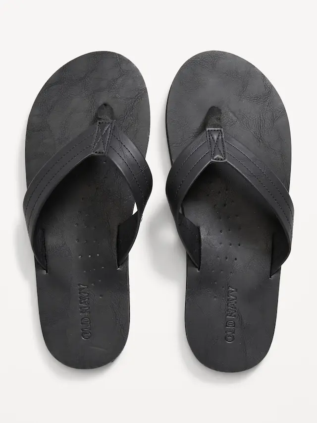 Old Navy Men's Faux-Leather Flip-Flop Sandals for Men Old Navy Men's Faux-Leather Flip-Flop Sandals for Men