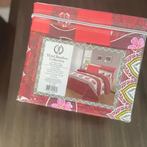 Hotel Bamboo Collection 6 Pieces King Size Bedding Set with 1 Flat Sheet 1 Fitted Sheet 1 Pillowcases 1 Bed Skirt 1 Cotton Percale