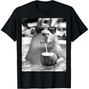 Cool Capybara Selfie Design Capybara Funny Cool Unisex T-Shirt