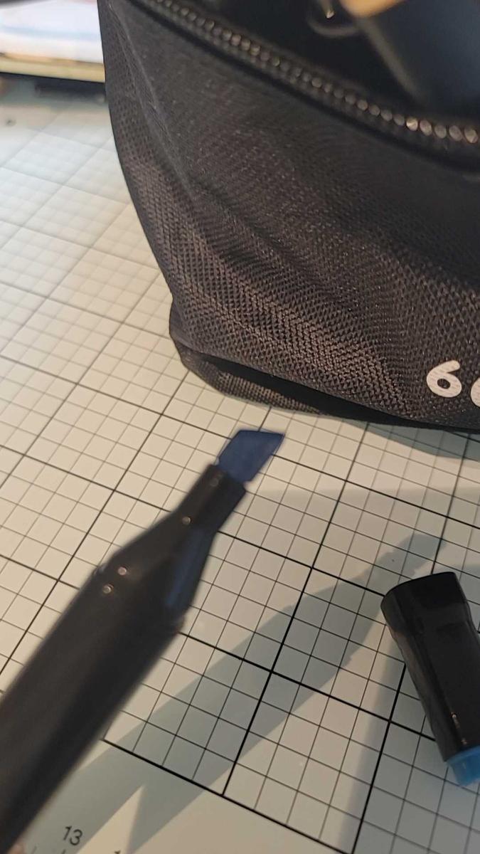 Item: 48 color double headed bag version