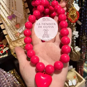 Corazón  20” Long Necklace