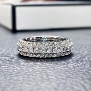 Luxurious diamond-studded personalized rings for men and women, engagement rings, proposal rings