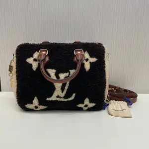 Pre-owned Louis Vuitton Teddy Crossbody Bags Speedy 25 Bandoulière Monogram 20870287