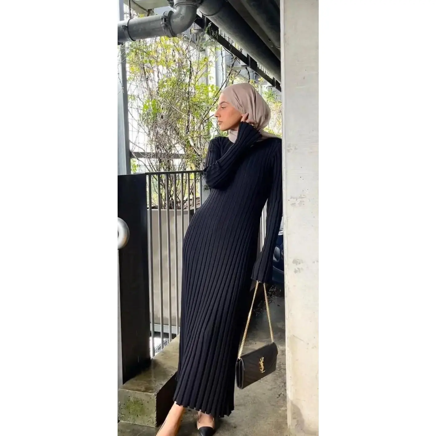 Jasmin sweater abaya