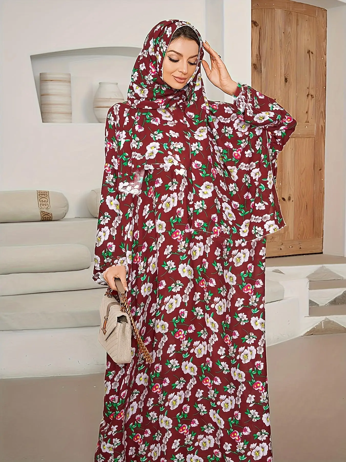 Women's Ditsy Floral Print Long Sleeve Hooded Abaya, Elegant Batwing Sleeve Maxi Muslim Dress, Ladies Islamic Clothing for All Seasons