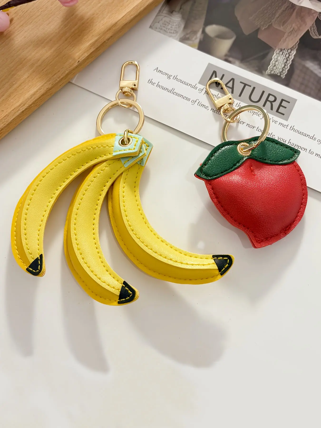 [Fashion Keychain] 1/10pcs Creative Fashion Faux PU Leather One Lady's Keychain | Banana Set Pendant Suitable for Daily Wear