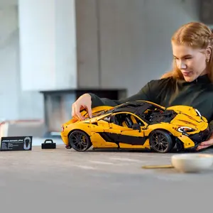 Technic P1 42172 Super Car Building Blocks Model Kit, 1:8 Scale with V8 Engine and 7-Speed Transmission, Ultimate Gift for Car Enthusiasts, 3893 Pieces