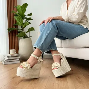 Women's Natural Jute Flower Wedge Sandals - 15 cm White Platform High Heels for Elegant Walking heel collection