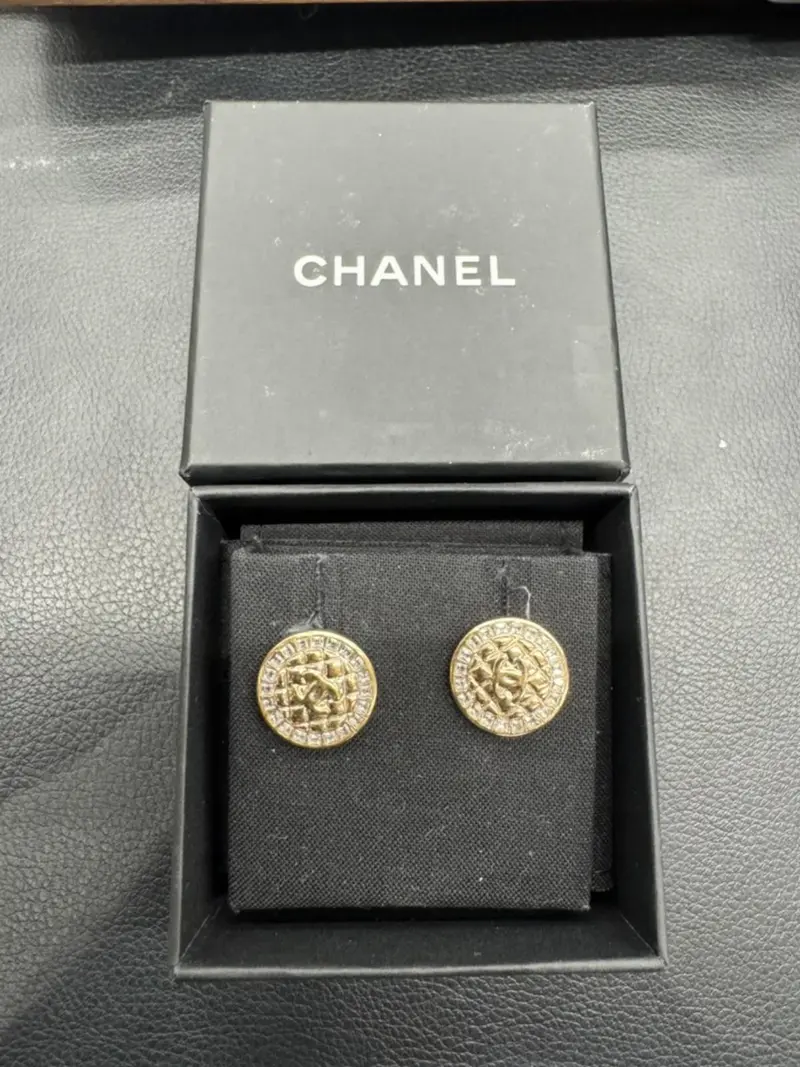chanel earring - TikTok Shop