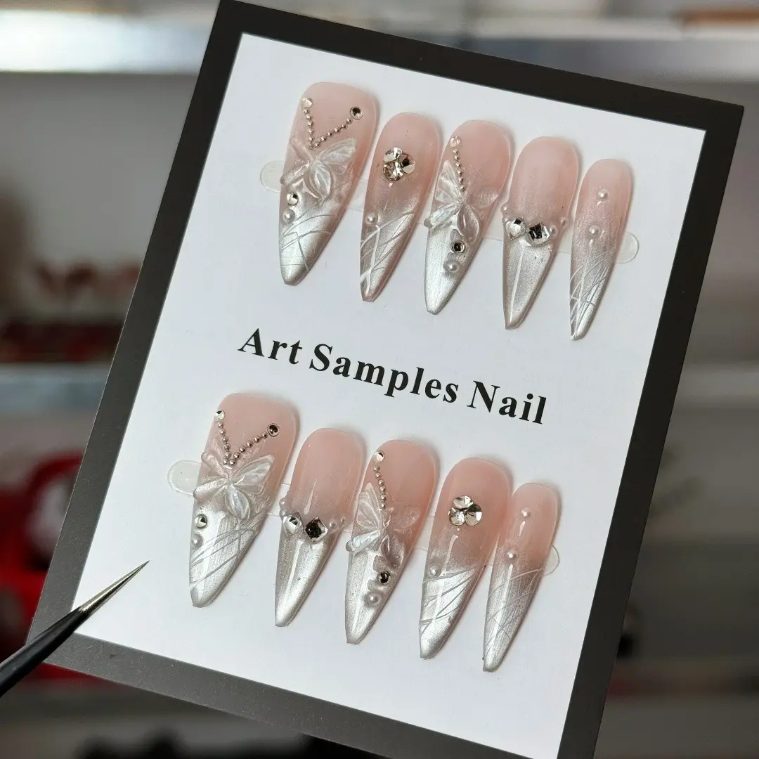10pcs Gentle temperament style, hand-painted three-dimensional butterfly, dazzling sparkly diamonds, Glitter rhinestones, gradient cat-eye effect handmade press on fake nails, Nail Art Design, Nail stickers suitable for important banquets, weddings