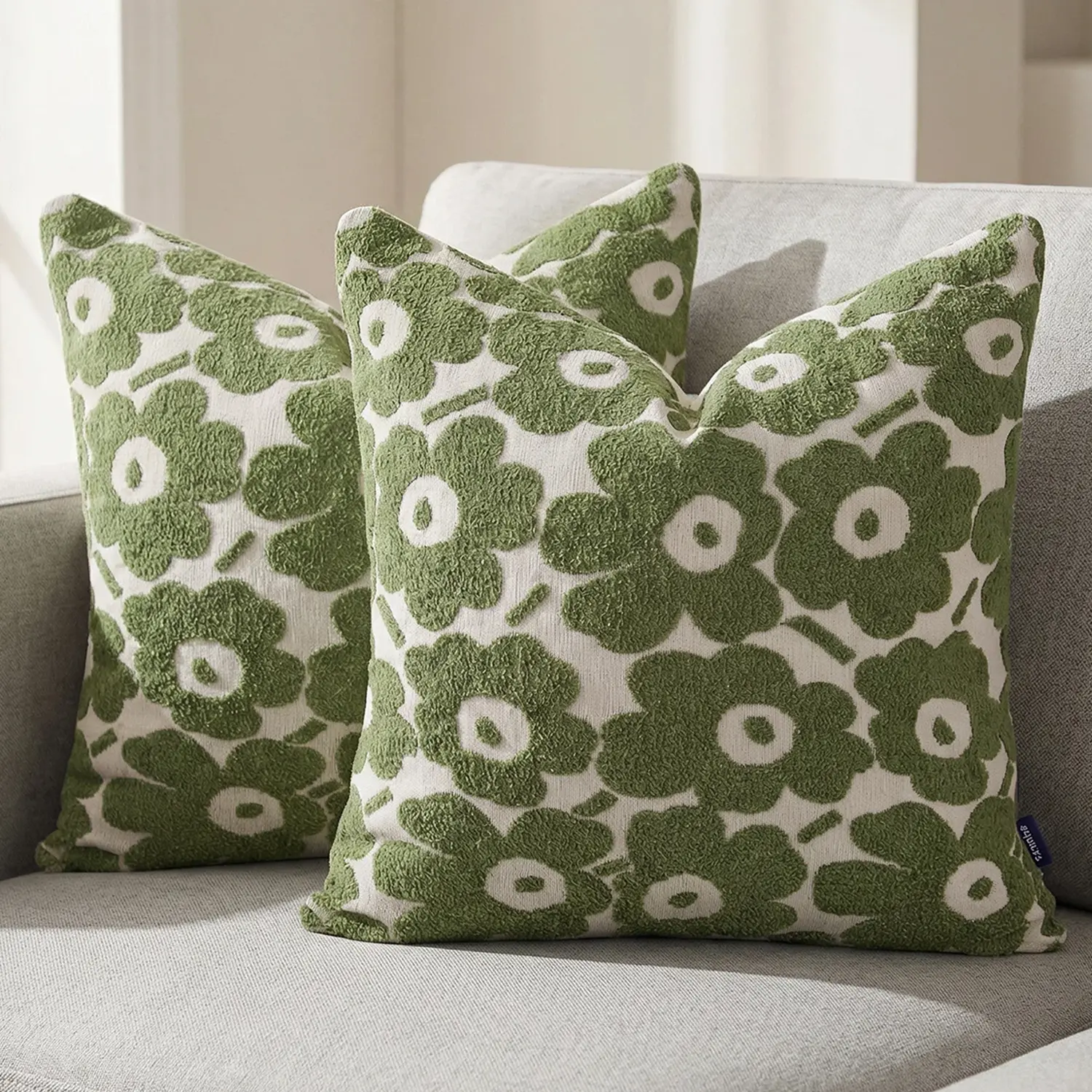 Ellalora Pack of 2 Jacquard Chenille Square Cushion Covers, Modern Farmhouse Floral Removable Cushion Cases for Couch, Soft Furry Yarn-Dyed Pillowcases with Invisible Zipper, 18x18, No Insert, Soft Furry Cushion