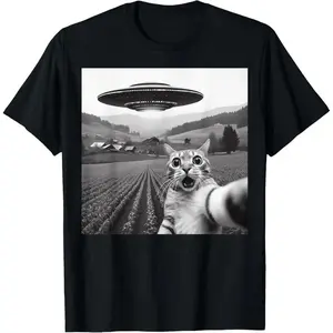 Cat Selfie With Alien UFO Funny Cat Gifts For Men Women T-Shirt dailycasual  tshirt jesus  shirts