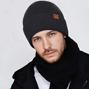 Men's knitted cotton hat, warm and velvet-lined for outdoor sports. Unisex.