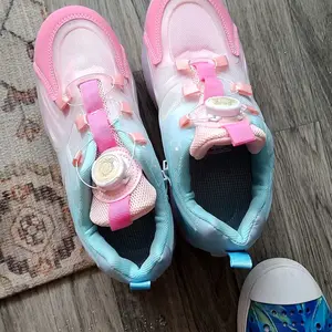 Usb Rechargeable Led Light Up Pink Sneakers, Trendy Colorful Roller Skate Shoes, Skateboard Shoes for Boys & Girls, Luminous Cool Casual Sports Athletic Shoes for Daily Life