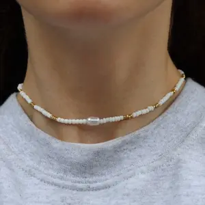 Belly Conklin's White Pearl Beaded Choker/Necklace from "The Summer I Turned Pretty" | Belly's seed bead choker | TSITP necklace