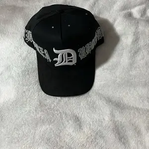Dandy Hats Fuerza Refuse Black Baseball Cap with White Logo and Studs for Men and Women