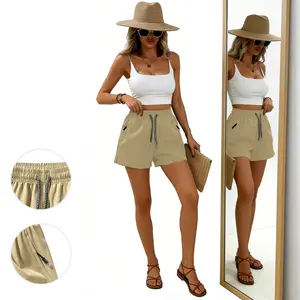 Women’s shorts—fashionable, comfortable, breathable, quick-drying; slit-hem design with drawstring and zippered pockets; basic women’s bottoms; women’s athletic shorts