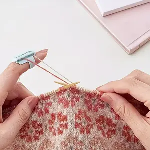 3pcs Knitting Yarn Organizer, DIY Crochet Mitts, Plastic Finger Guides, Random Colors, Essential Tools for Crafting Enthusiasts