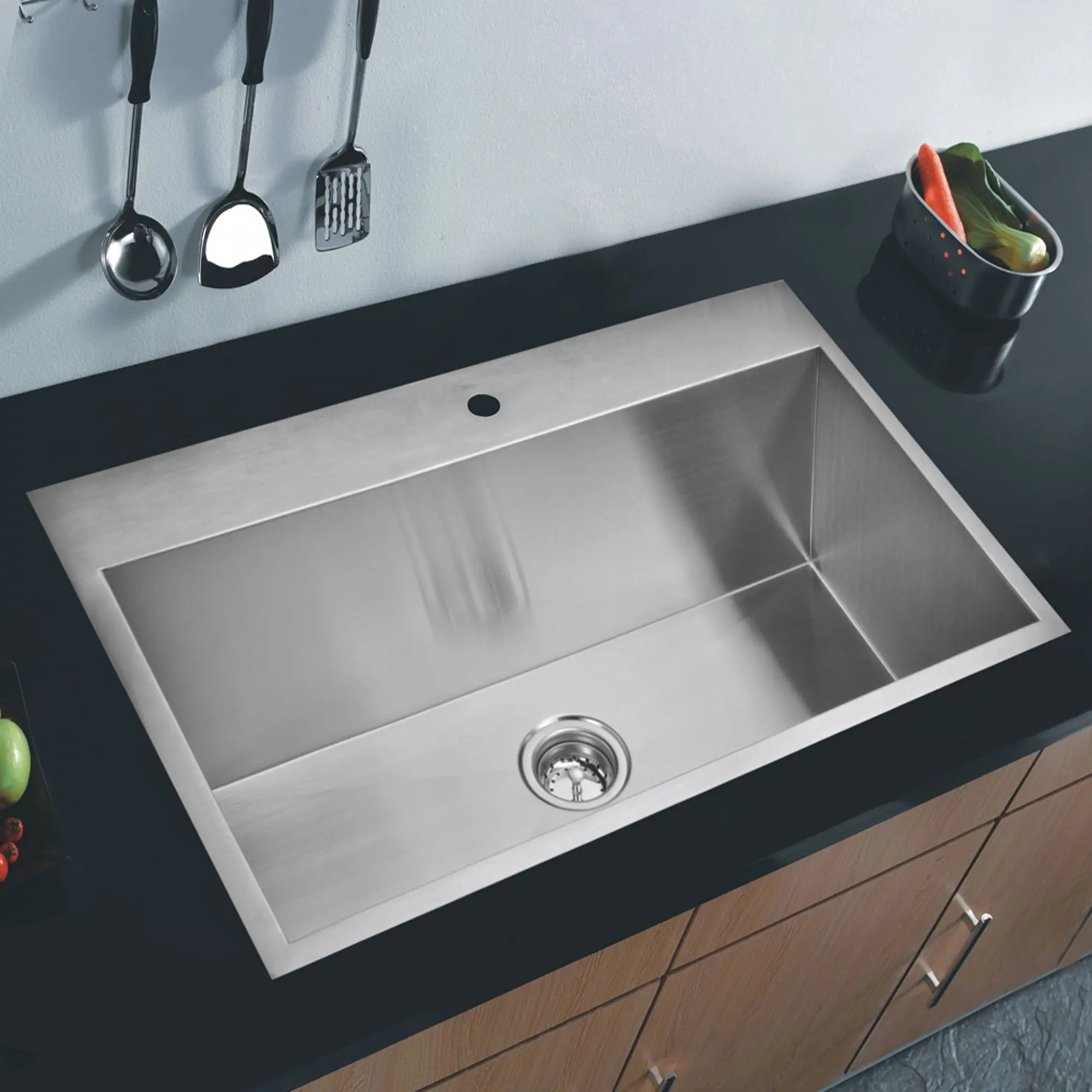 Water Creation 33 x 22 Zero Radius Single Bowl Stainless Steel Hand Made Drop In Kitchen Sink With Drain and Strainer