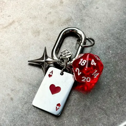 Dice & Poker Card Design Figure Keychain, Casual Trendy Keychain for Car Keys for Women & Men, Fashion Accessories for Daily Use,Christmas ,Thanksgiving , Gift