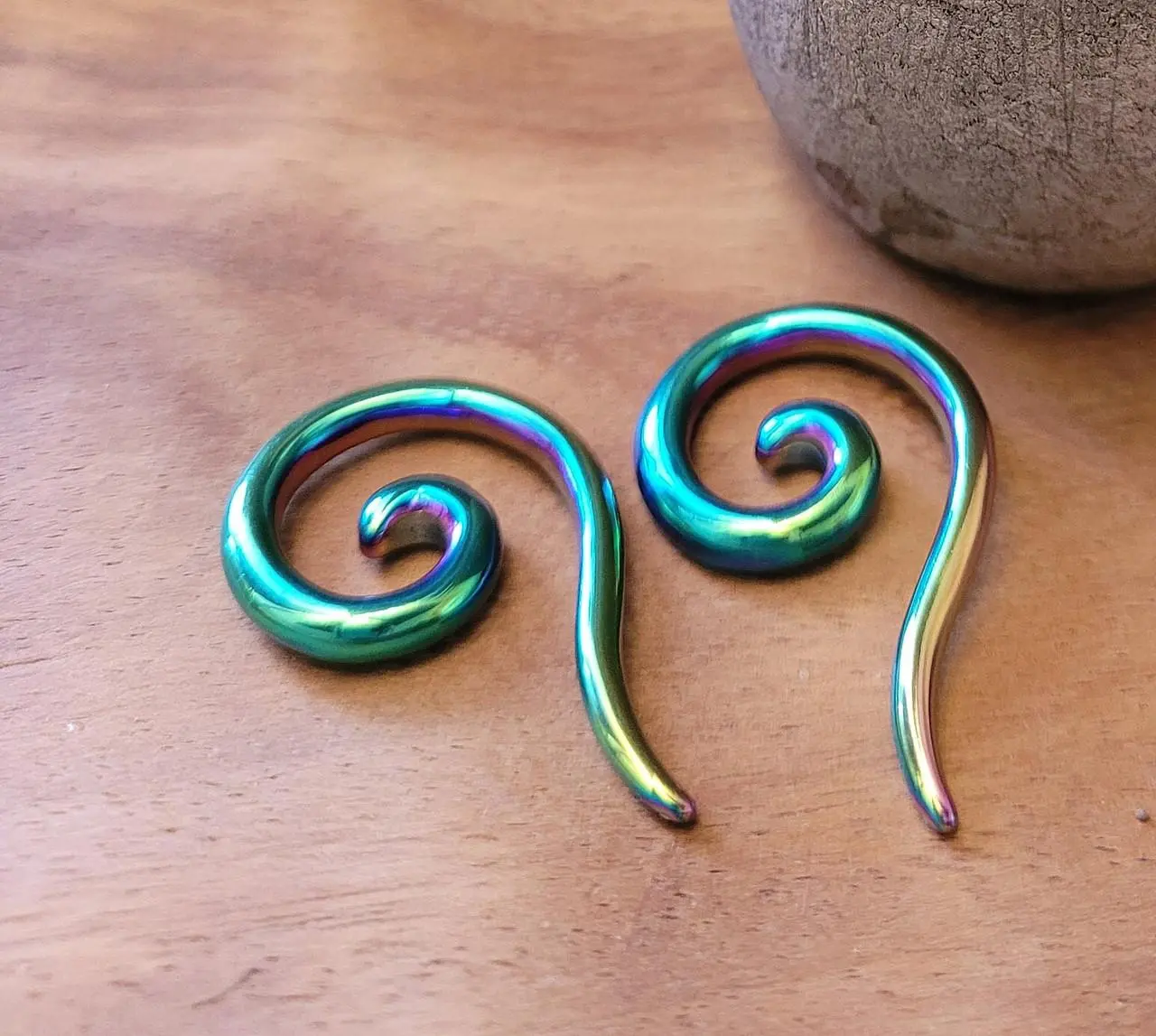 Pair Rainbow Steel 0g 2g 4g 6g 8g 10g 12g Ear Plugs Tunnels Tapers Pinchers Horseshoes Gauges Hangers Super Spirals men women metal earrings