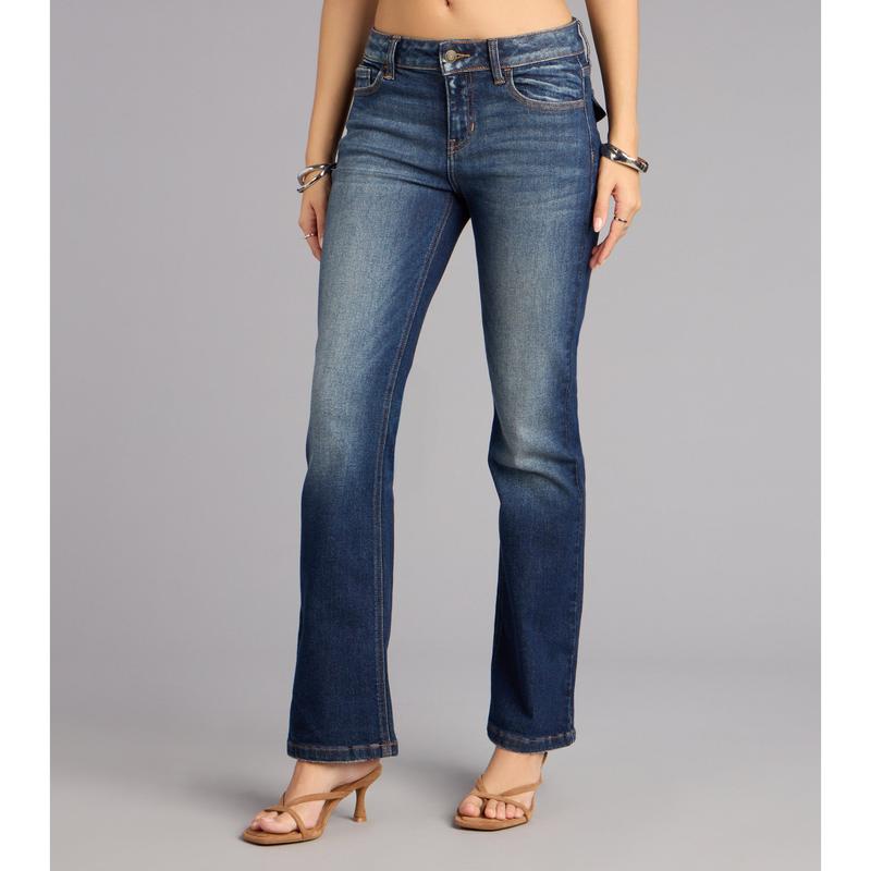Effortlessly Cool Mid-Rise Flare Jeans