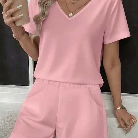 2-Piece Stylish V-Neck Women's Fitted Short-Sleeve and Shorts Outfit Set; Casual Basic Solid Color T-Shirt and Hot Pants Set; Suitable for Everyday Wear Womenswear Style Casual Summer Set