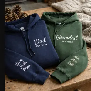 (Leave a note) Custom Dad Hoodie with Kids Names on Sleeve, Personalised Father's Day Gift, Dad EST Year Printed Jumpers, New Dad Gift, Birthday Present