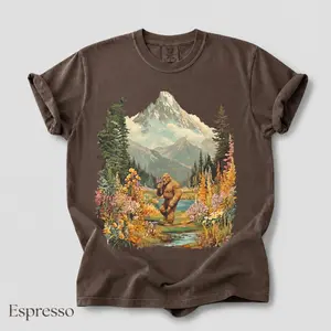 Comfort Colors Big Foot Retro Nature T-Shirt, Big Foot Shirt, 90s Nature Outfit Crewneck, Americana Nostalgia, Spring Flower T-shirt, Cotton Fabric, Full Color Range, Find Your Perfect Shade, Year-Round Style, Easy to Wear
