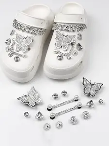 Butterfly Charm for Clogs, Rhinestone Decorated Shoe Charm for Women's Clogs, Fashionable Shoes Decorations for Clogs