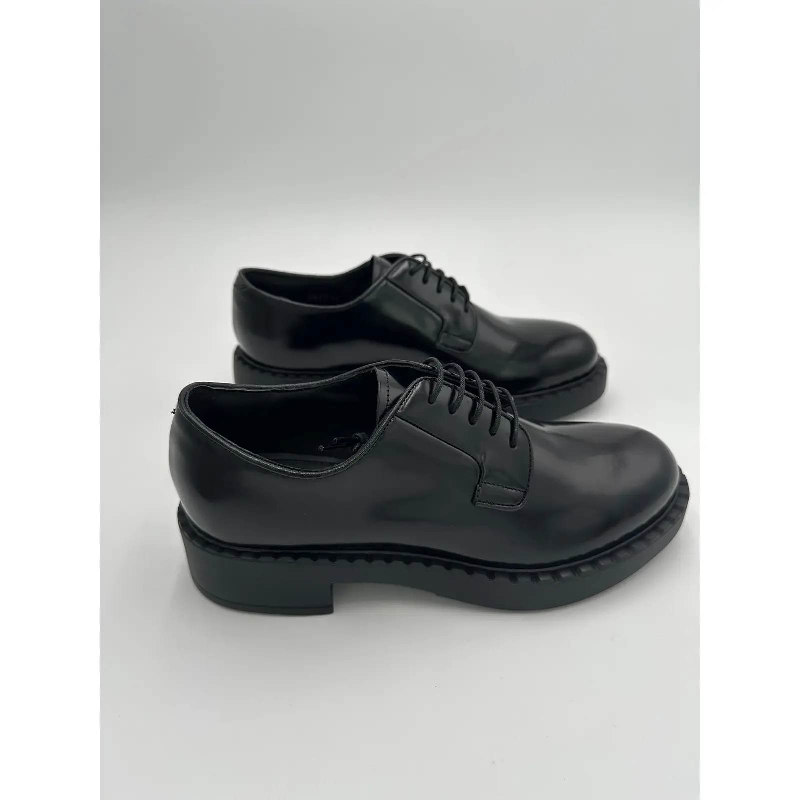 Prada Brushed Leather Derby Shoes #21 Size 7