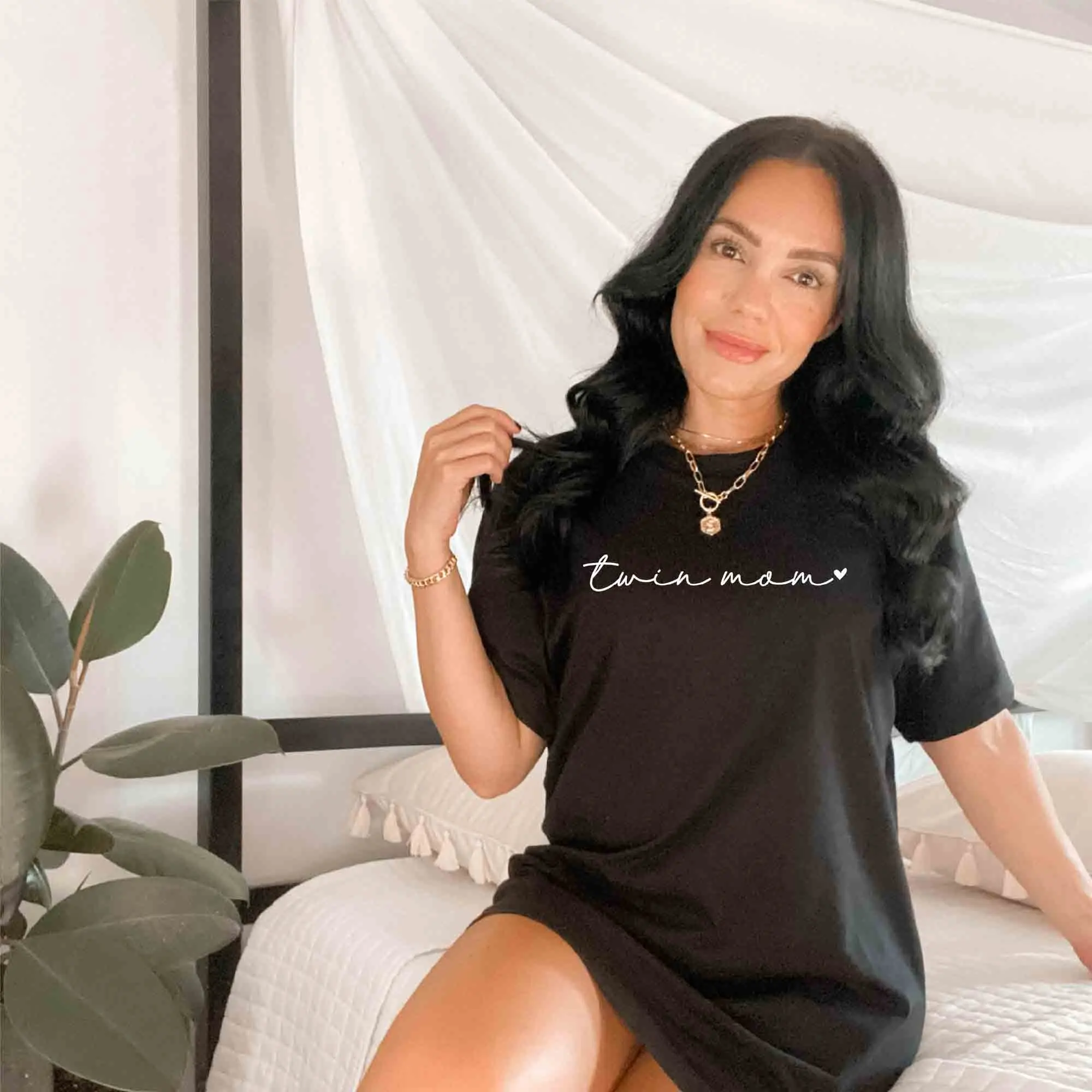 Twin Mom Shirts for Mothers Day, Twin Pregnancy Shirts, Twin Mom Gifts, Expecting Twins Shirt, Pregnancy Reveal Shirts, Twin Mama Tee