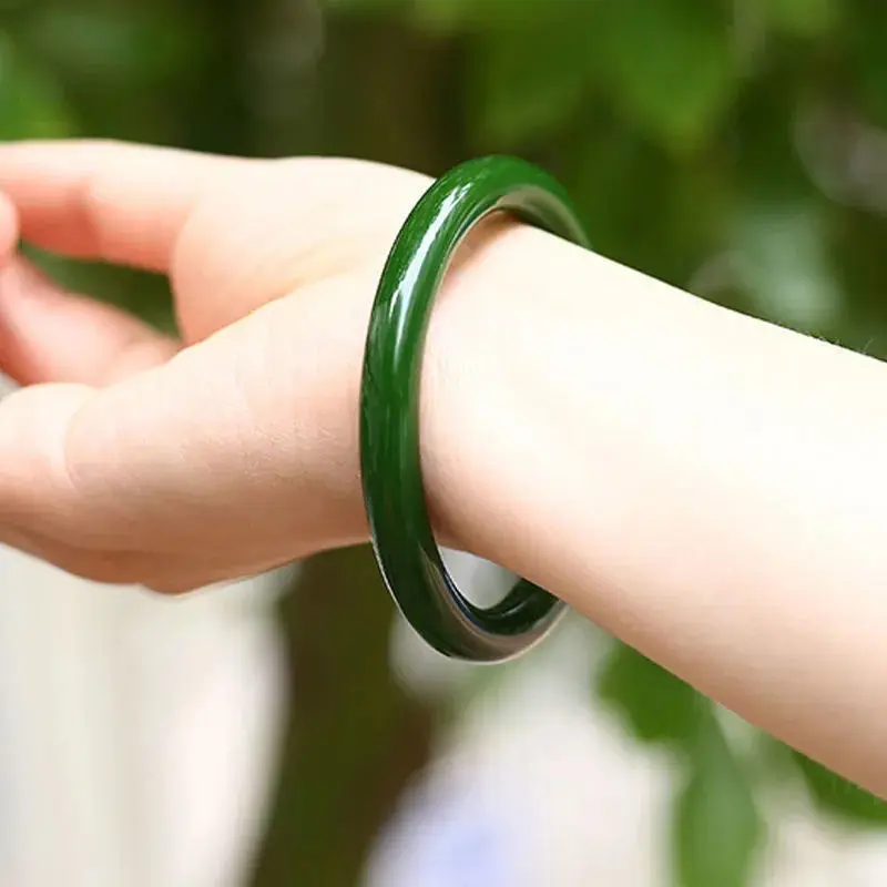 Thick, dark green, 1 piece