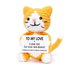 Handmade Crochet Cat Plush Toy Yellow White Yarn Knitted Kitten Emotional Support Doll Card Holder Cute Amigurumi Desk Decor Stress Relief Gift for Home Office Room Display Shopping Mall Decoration