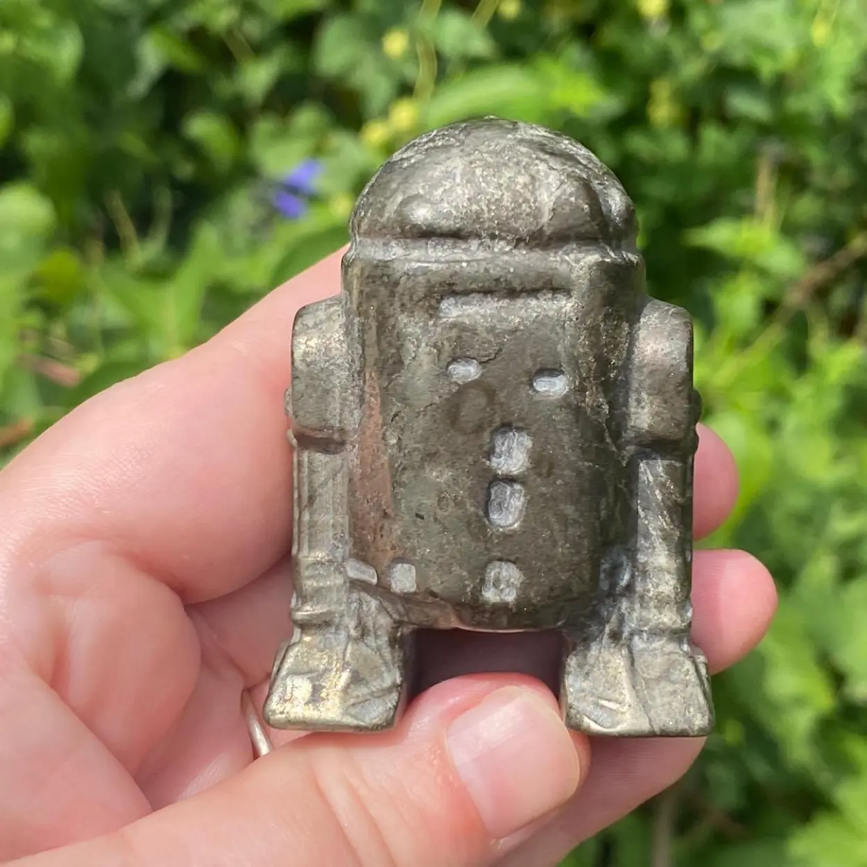 Pyrite Robot Carving R2D2 Crystal Carving Crystal R2D2 Figurine