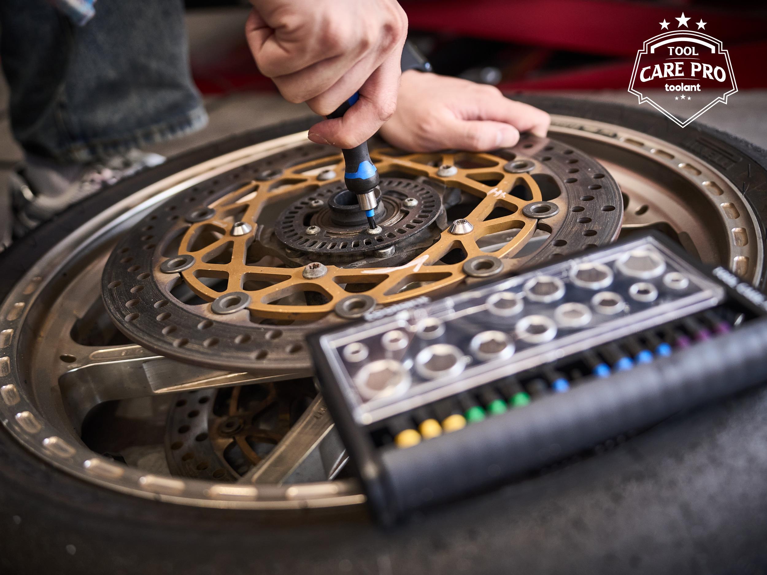 toolant Mini Ratchet Wrench Set - 52pcs with Sockets and Screwdriver Bits mini wrench for Home Improvement, Mechanic, and Automobile Repair