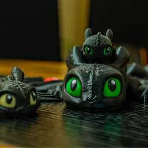 3D-Printed Night Dragon & Light Dragon