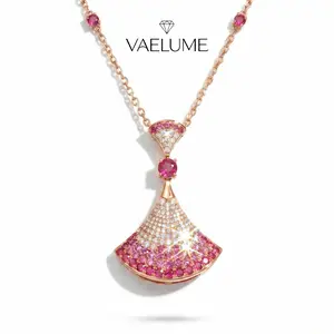 VAELUME Pink Red Ombre Fan Necklace, 18K Rose Gold Plated Gradient Zircon Skirt Pendant, Perfect for Daily Wear, Anniversaries,Birthday Gift for Women and Girls # N0011