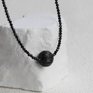 Tahiti Dragon Scale Black Spinel Necklace Natural Freshwater Pearl Seedless Design Versatile for Freshwater Environments