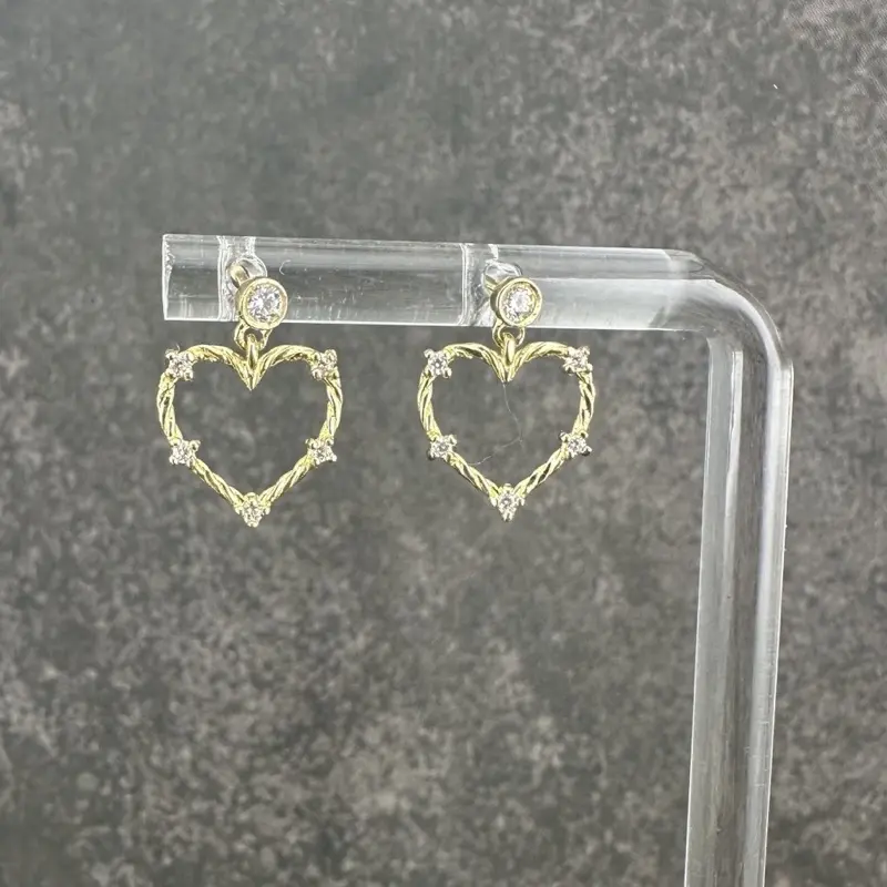 18k Love Drop Earring