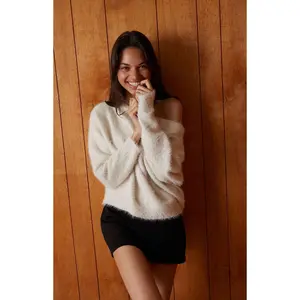 Beverly and Beck Women's Ida Off-The-Shoulder Sweater