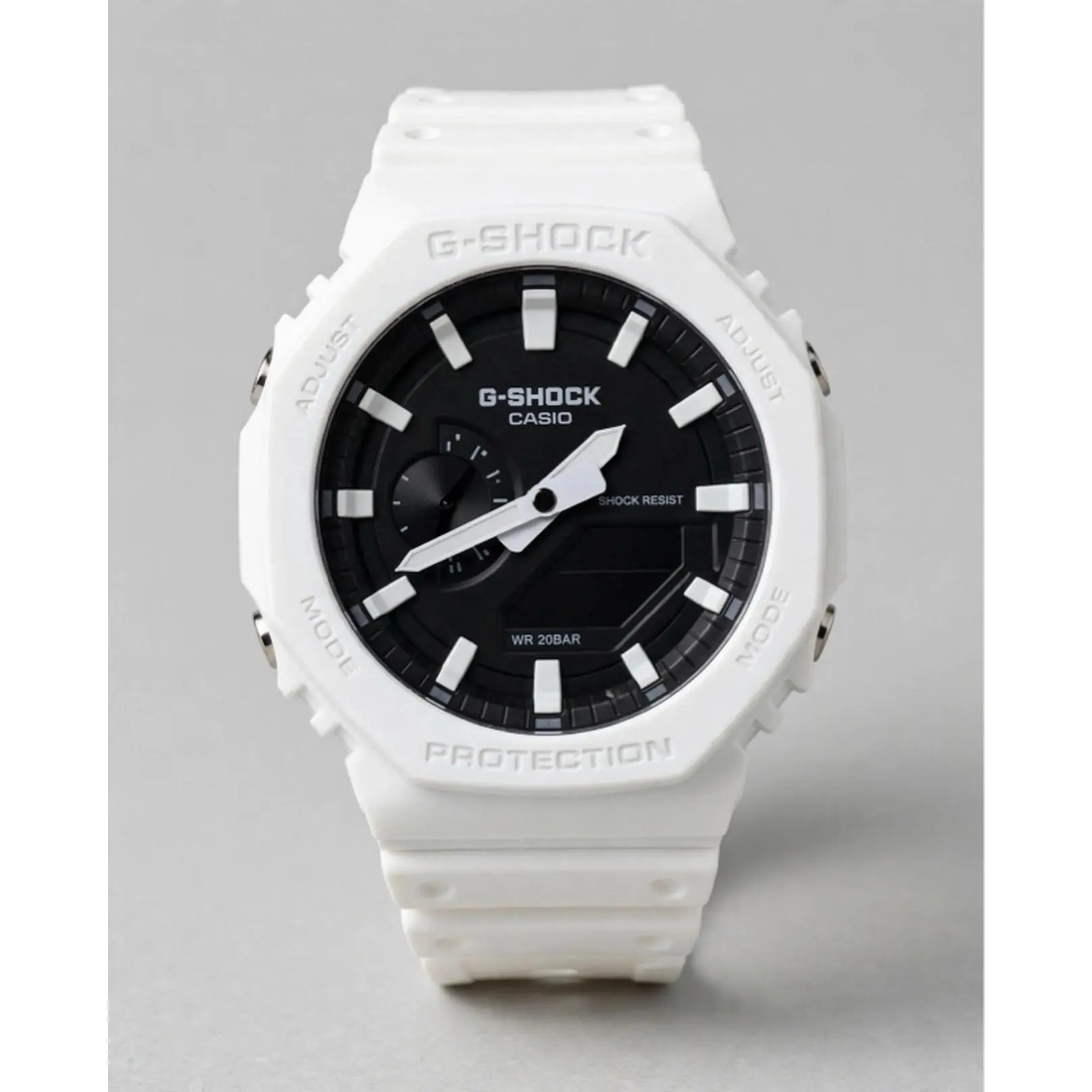 Casio G-Shock GA-2100 Men's White Resin Strap Watch with Black Dial and 200M Water Resistance Casio G-Shock GA-2100 Men's White Resin Strap Watch with Black Dial and 200M Water Resistance