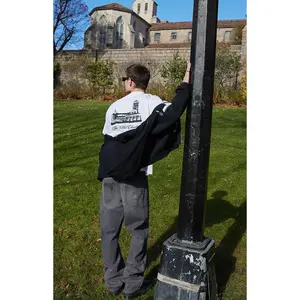 The Met Men's x Pacsun Cloisters T-Shirt - Multicolor