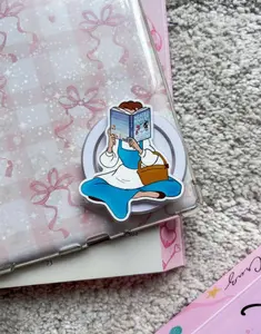 Reading Girls Phone Grip, Elegant Girl Bookish Merch, Cute Girls Read BL Phone Stand, Reader Gift for Bookaholic, Kindle Grip for Bookworms, Trendy Bookish Phone Decor